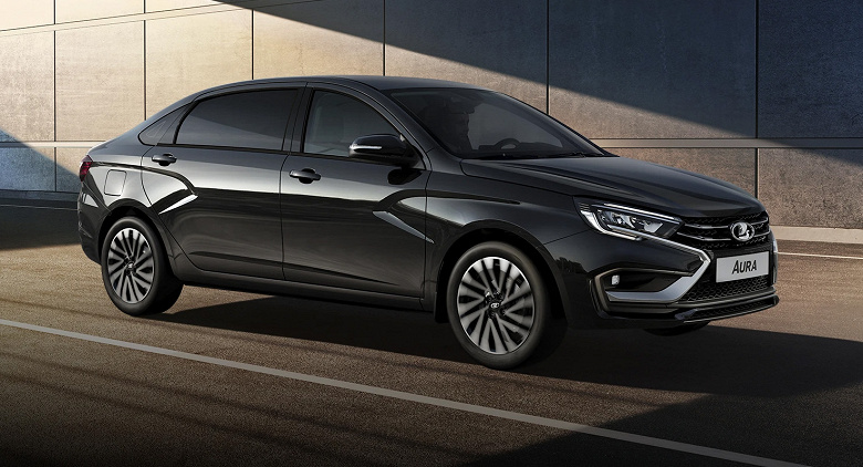 Известный блогер не смог забрать заказанную у дилера Lada Aura — на машине не было противоскрипных пластин передних тормозных колодок